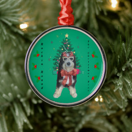 Ornamento De Metal Bernedoodle com Roupa de Natal Fazendo Rodopio em