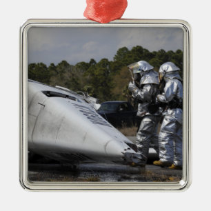 Ornamento De Metal Bombeiros respondem à cena