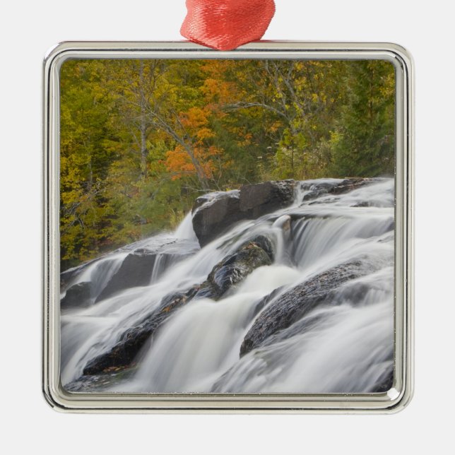 Ornamento De Metal Bond Falls no Middle Fork do Ontonagon (Frente)