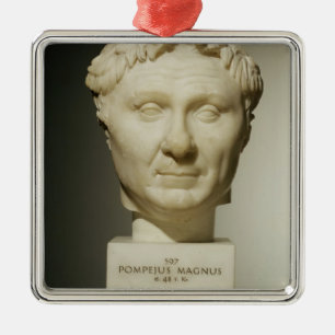 Ornamento De Metal Busto de Pompey (106-48 BC) c.60 BC (mármore)