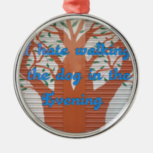 Ornamento De Metal "Cachorro da Noite Caminhando Pão" - Odeio Caminha