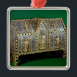 Ornamento De Metal Caixa do relicário de St. Calminius, Limoges<br><div class="desc">Caixa do relicário da escola francesa de St. Calminius,  Limoges (esmalte de cobre & champleve) situado no Musee Dobree,  Nantes,  France. A caixa do relicário de St. Calminius,  Limoges (esmalte de cobre & champleve) foi criada em torno do século XIII.</div>