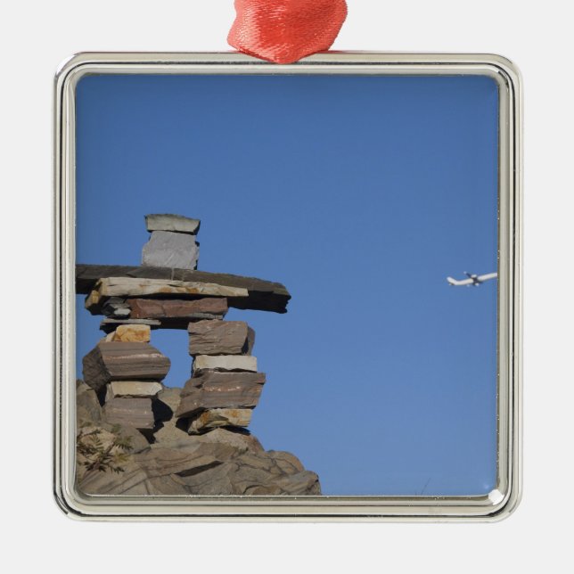 Ornamento De Metal Canadá, Terra Nova, St. John's. Inukshuk (para (Frente)