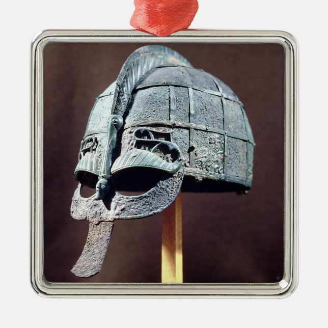 Ornamento De Metal Capacete, do tesouro de Vendel (Frente)