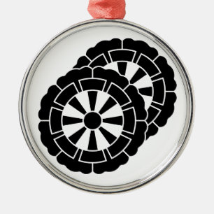 Ornamento De Metal Carrinhos Genji sobrepostos em forma de flor