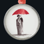 Ornamento De Metal Casal de guarda-chuva vermelho<br><div class="desc">Casal do guarda-chuva vermelho. Casal de amor. Casal romântico.</div>