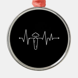Ornamento De Metal Cenoura Vegetal Vegan
