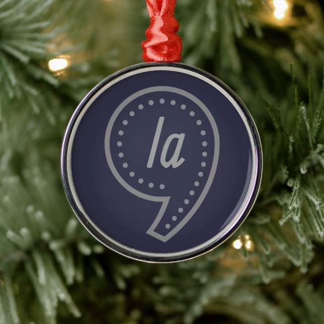 Ornamento De Metal Comma la Kamala Harris (Árvore)