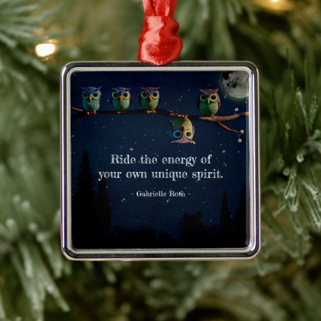 Ornamento De Metal Coruja Diferente da Colagem de Cotação Única (Árvore)