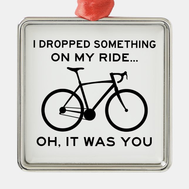 Ornamento De Metal Deixou Cair Algo Na Minha Carona. (Frente)