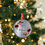 Ornamento De Metal Doce 16 floral geométrico da cor prateada<br><div class="desc">Um ornamento de 16 anos com modelos para um nome, data e 16 anos. O estilo do boho da Trendy Bohemian. Decorado com rosas de cor aquosa, em burgundy e rosa. Glamoroso, falso brilho metálico prateado, olhando para o fundo, tanto na frente como atrás. Um falso quadro geométrico prateado. Perfeito...</div>