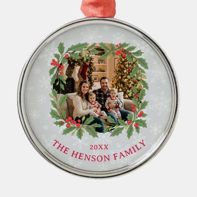 Ornamento De Metal Elegant Holly Wreath Merry Christmas Photo (Frente)