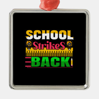 Ornamento De Metal Escola de Professores Ataca De Volta