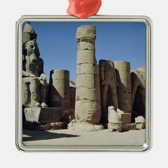 Ornamento De Metal Estátua assentada de Ramesses II (Frente)