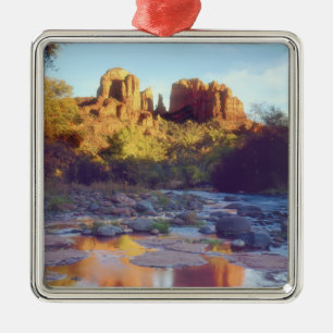 Ornamento De Metal EUA, Arizona, Sedona. Cathedral Rock refletindo