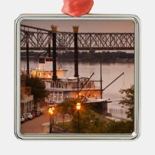 Ornamento De Metal EUA, Mississippi, Natchez. Natchez Under the