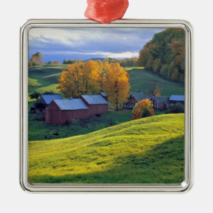 Ornamento De Metal EUA, Vermont, Jenne Farm. Colinas verdes ondulante