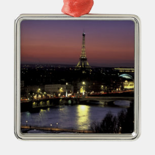 Ornamento De Metal Europa, França, Paris, Vista do pôr do sol do Eiff