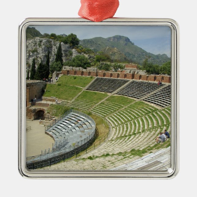 Ornamento De Metal Europa, Itália, Sicília, Taormina. século III (Frente)