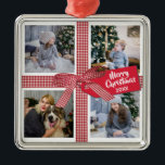 Ornamento De Metal Fita de xadrez e Arco 4 - Colagem de Fotografias N<br><div class="desc">Colagem de fotos moderna em design de um presente de Natal embrulhado em um arco de xadrez com arte de etiquetas para personalizar com o ano de Natal.</div>