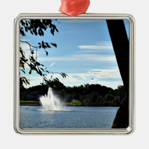 Ornamento De Metal Fonte no Lago Mirror