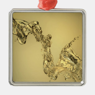 Ornamento De Metal Forma abstrata formada espirrando a água