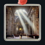 Ornamento De Metal Formas de luz solar despejam através das janelas<br><div class="desc">COPYRIGHT Ric Ergenbright / DanitaDelimont.com| EU31 RER0004.jpg| Formas de luz solar despejam pelas janelas acima do Altar Papal na Rua. A Basilica de Peter na Cidade do Vaticano.</div>
