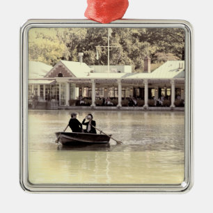 Ornamento De Metal Foto Antiqued vintage do barco a remos do Central