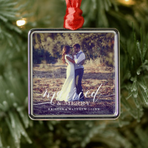 Ornamento De Metal Foto de Natal de Newlyweds Casados e Felizes