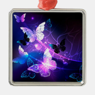 Ornamento De Metal Fundo com Borboletas Noturnas