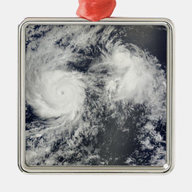 Ornamento De Metal Furacão Felicia e Tempestade Enrique a leste de Ha (Frente)