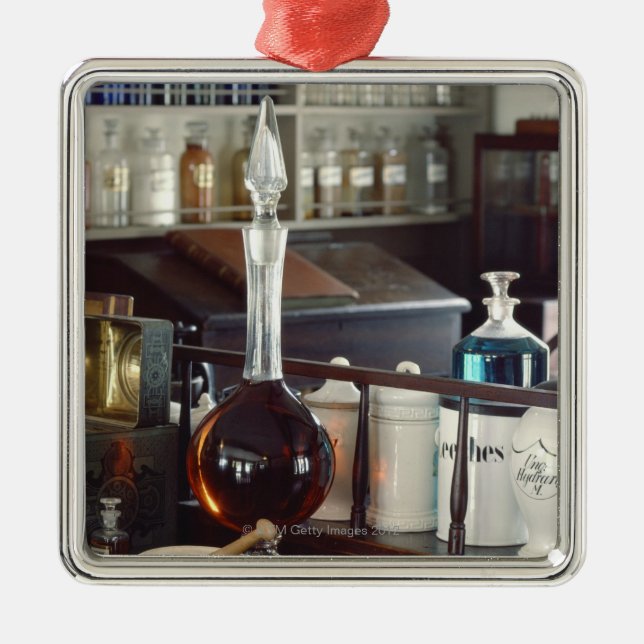Ornamento De Metal Garrafas antigas da farmácia (Frente)