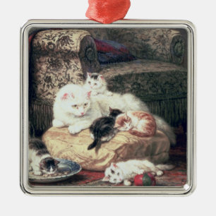 Ornamento De Metal Gato com seus gatinhos em um coxim