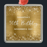 Ornamento De Metal Glittery Gold Foil 50th Birthday<br><div class="desc">Crie seu próprio ornamento de memória de aniversário de 50º aniversário de praça de Natal para seu amigo. Você pode personalizar o texto do bloco ou o texto da caligrafia ou o estilo da fonte. O fundo da arte digital apresenta uma falso brilho dourado e uma folha de papel amarelo-ouro....</div>