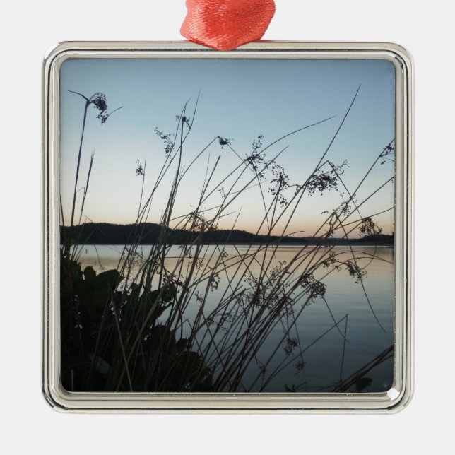 Ornamento De Metal Grãos no lago Sunset (Frente)