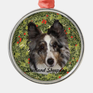 Ornamento De Metal Grinalda do Sheepdog de Shetland