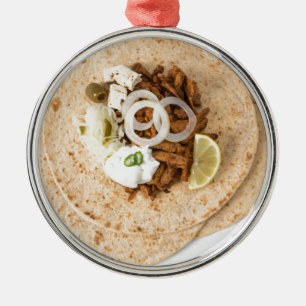 Ornamento De Metal Gyros pita com tzatziki coleslaw azeitonas e feta