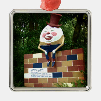 Ornamento De Metal Humpty Dumpty