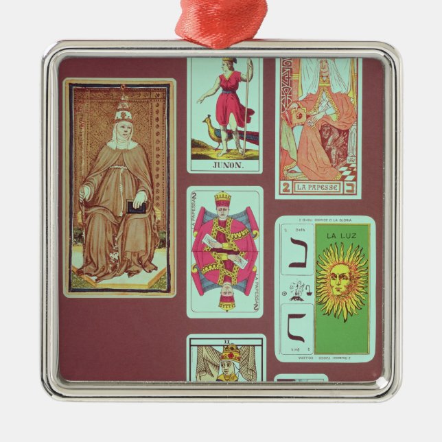 Ornamento De Metal II a sacerdotisa alta (Frente)