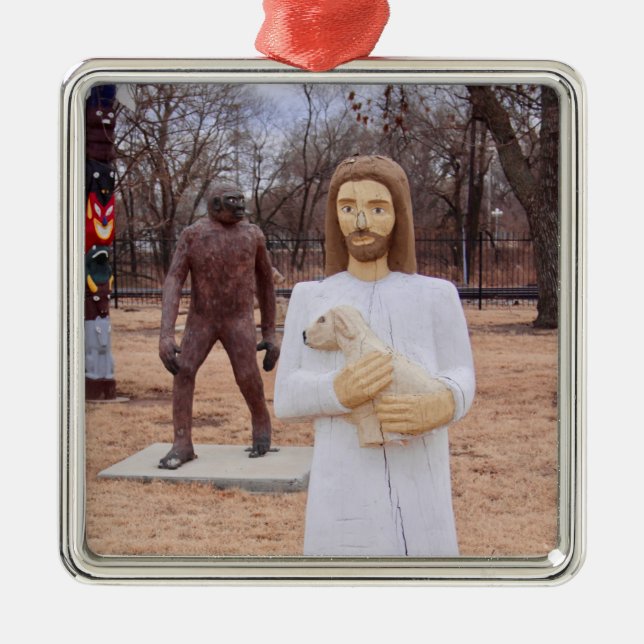 Ornamento De Metal Jesus e Pé Grande (Frente)