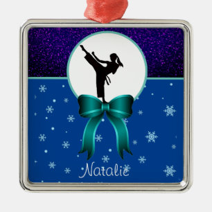 Ornamento De Metal Karate Girls Glitter e Arco Snowflake