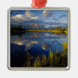 Ornamento De Metal Lago Maskinonge no Parque Nacional Waterton Lakes