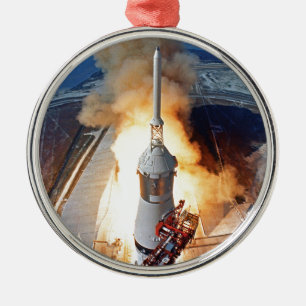 Ornamento De Metal Lançamento do Foguete da NASA Apollo 11 para a Lua