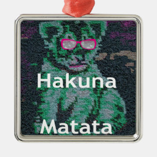 Ornamento De Metal Leão Verde com Óculos Rosa "Hakuna Matata" Arte