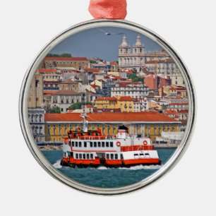 Ornamento De Metal Linha do horizonte de Lisboa com o velho ferry no 