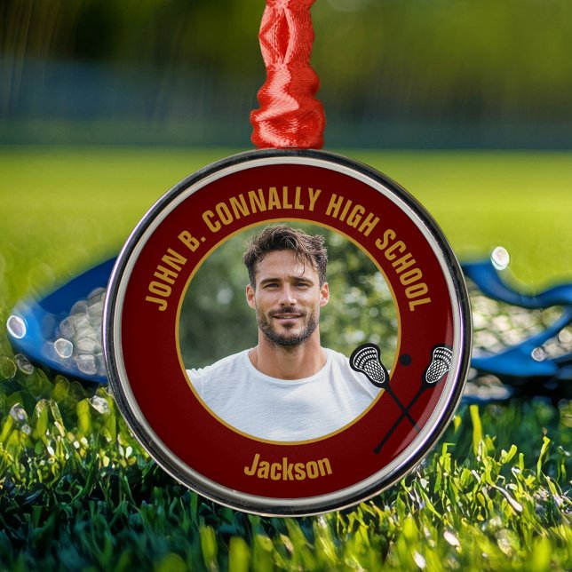 Ornamento De Metal Maroon Lacrosse Player Photo High School Christmas (Criador carregado)