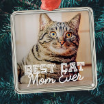 Ornamento De Metal Melhor Cat Mãe Alguma Vez Moderna Foto Personaliza<br><div class="desc">Este design simples e clássico é composto por tipografia serif e adiciona uma foto personalizada</div>