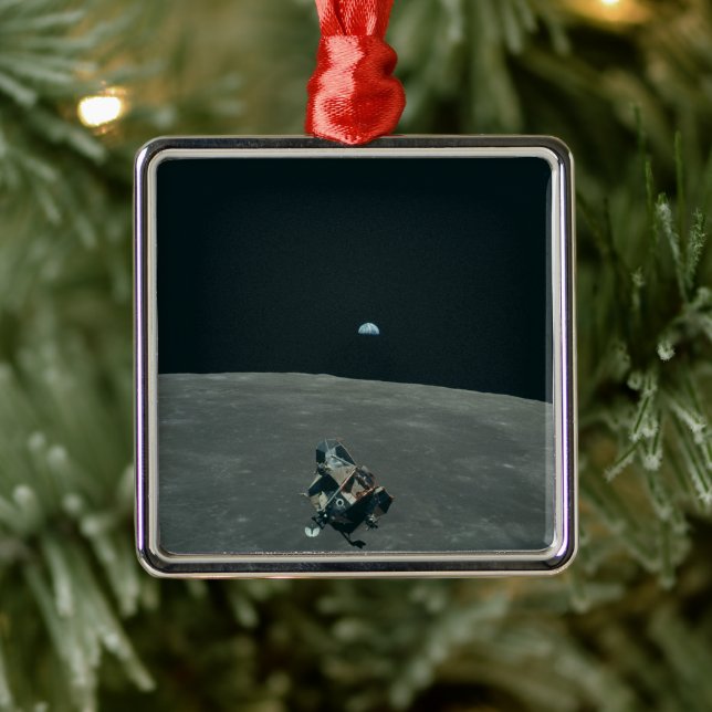 Ornamento De Metal Módulo Lunar Apollo e nascer da Terra sobre a Lua (Árvore)