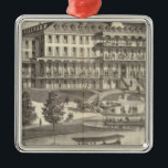 Ornamento De Metal Monmouth House, Primavera Lake Beach, Nova Jersey<br><div class="desc">Monmouth House,  Primavera Lake Beach,  New Jersey. Por Rosa,  Theodore F.; Woolman,  H. C. (187) Publicado por ''Phila: Woolman & Rosa''.</div>