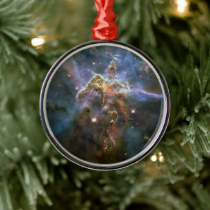Ornamento De Metal Montanha Mística no Espaço Hubble na Nebulosa Cari